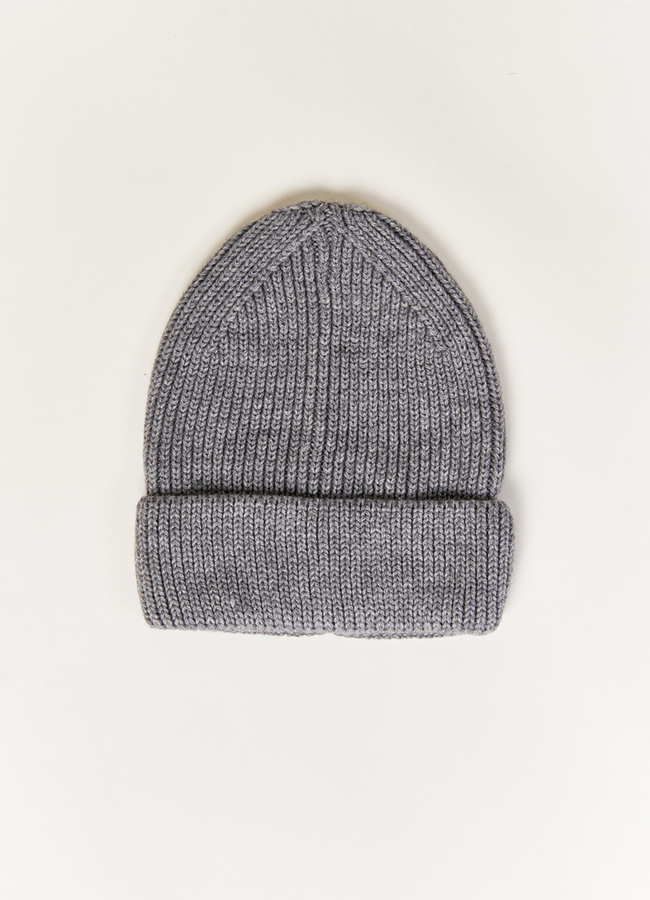 Шапка мужская серого цвета модель № MMH10976 в кредит