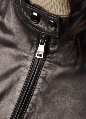 Женская кожаная куртка