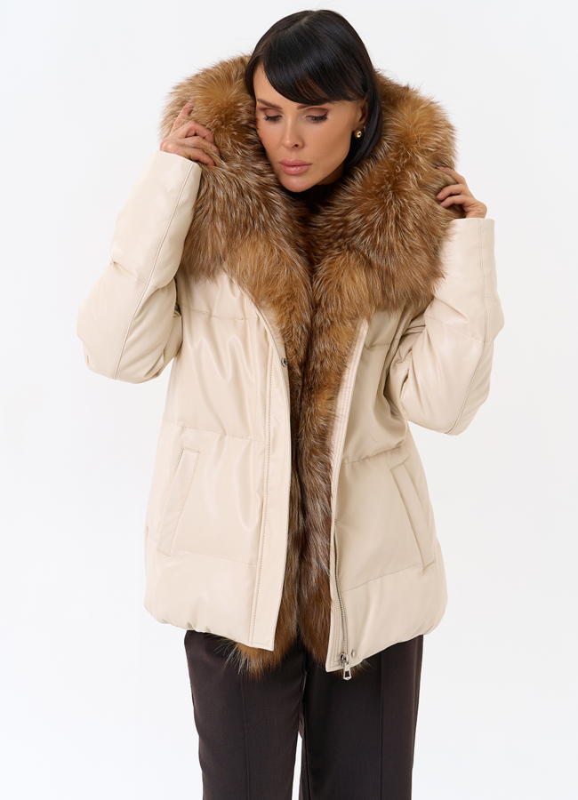 Женский пуховик из эко кожи с отделкой из натуральной лисы модель № 31946 в кредит