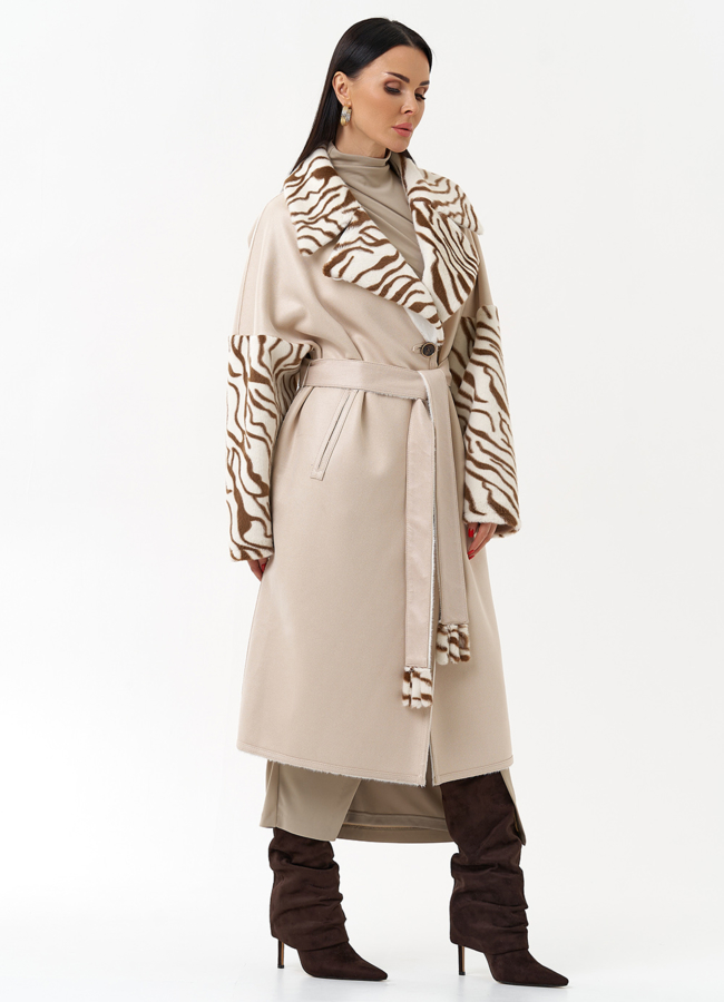 Двухстороннее пальто из эко замши с английским воротником модель № 29979 универмаг малина