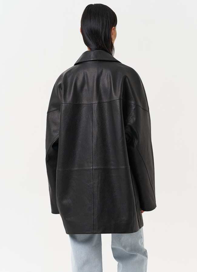 Жакет из натуральной кожи черного цвета модель № 30628 в кредит