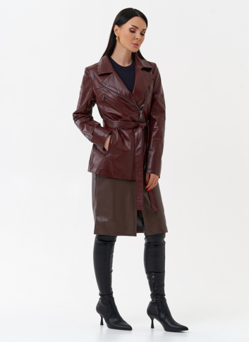 Куртка женская бордового цвета