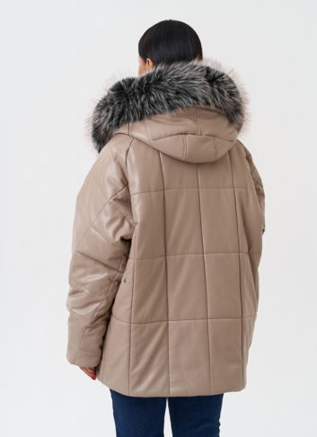 Пуховик из эко кожи с капюшоном из эко меха 