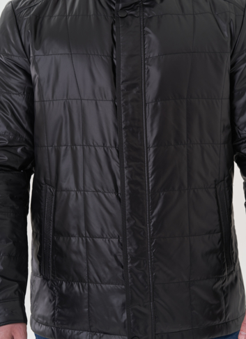 Куртка мужская черного цвета