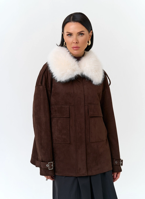 Женская куртка из эко замши с отделкой из эко меха