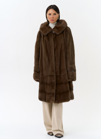 Шуба из меха норки с капюшоном