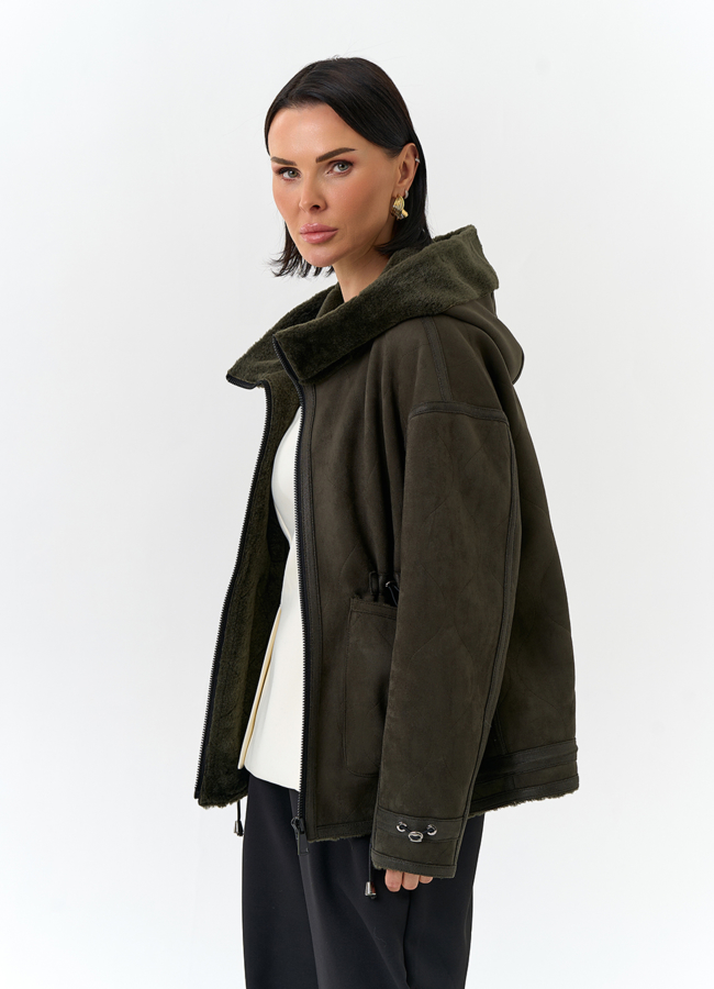 Женская дубленка из эко замши с капюшоном модель № 32585 универмаг малина