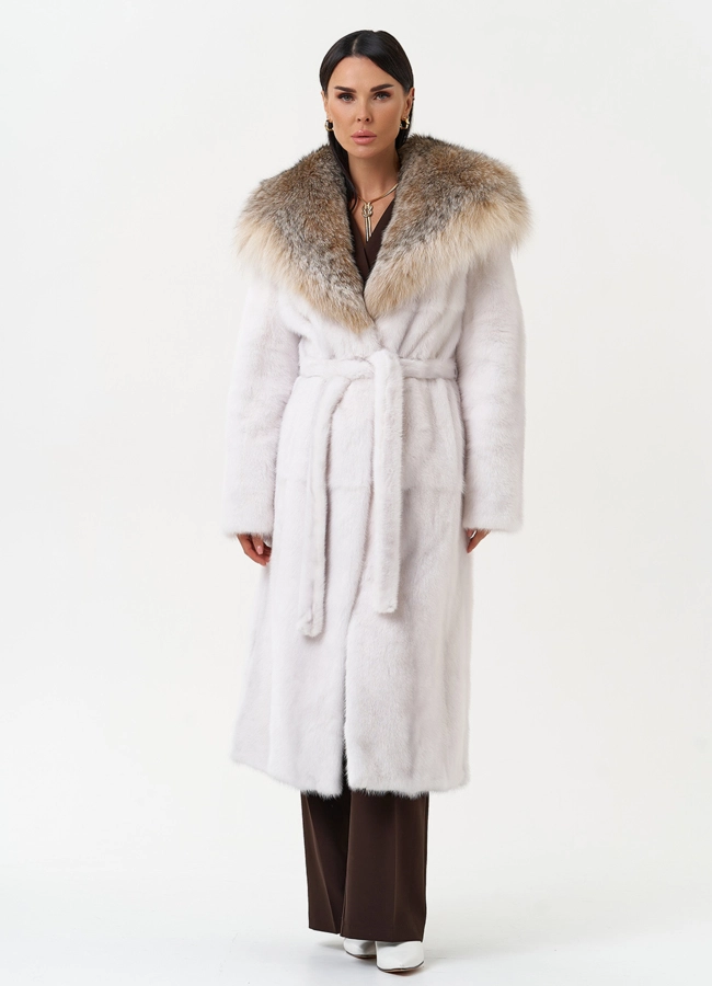 фото Женская шуба из меха норки с капюшоном из меха рыси модель № 29530