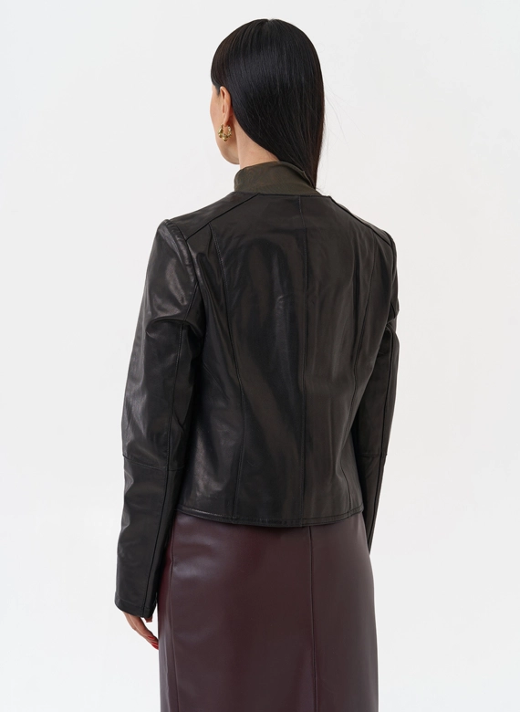 Женская кожаная куртка