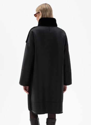 Женская двухсторонняя дубленка из эко кожи с воротником стойкой